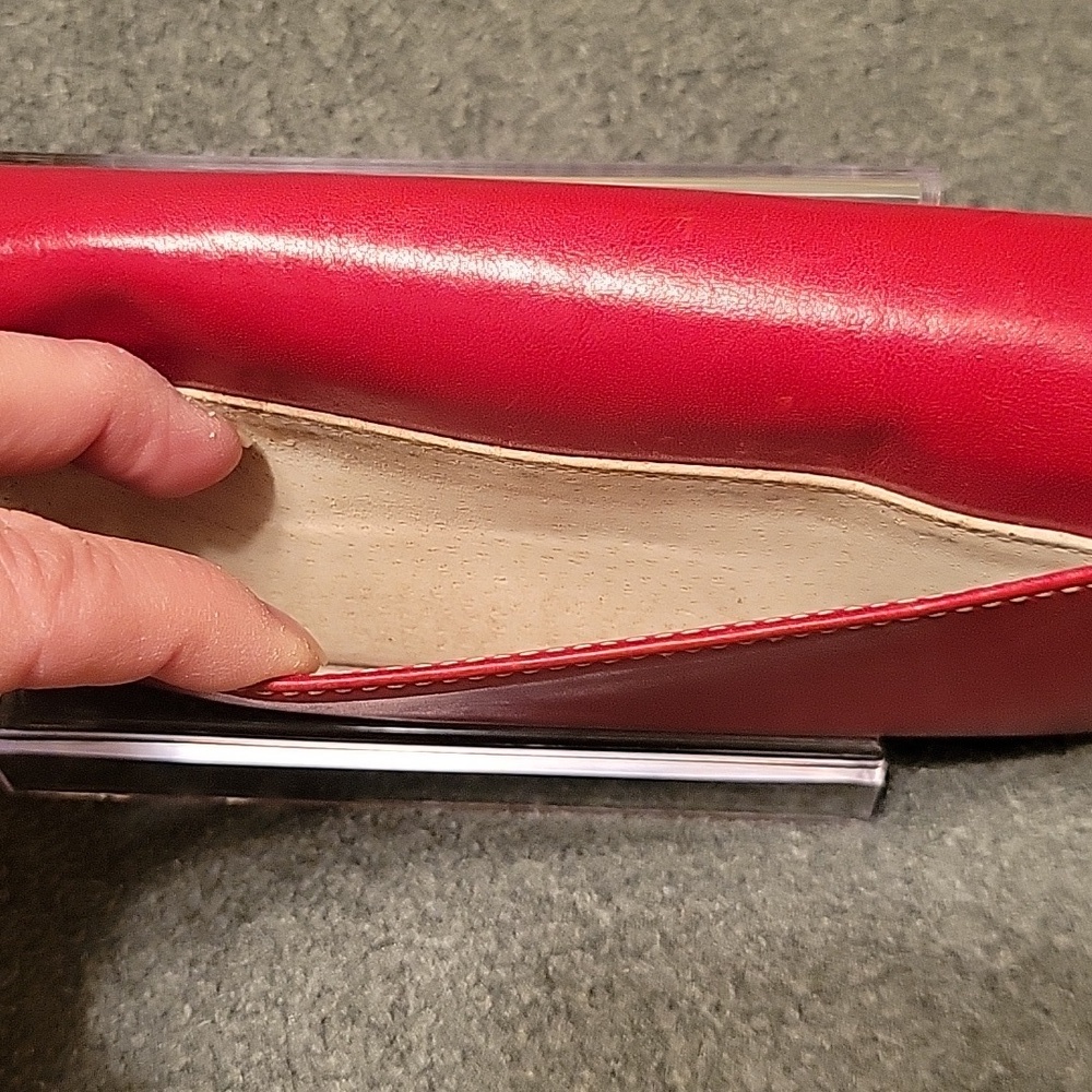 Kate Spade Red Wallet - Picture 4 of 11